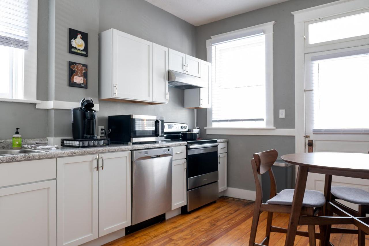 Updated 3 Bedroom Unit With Balcony! Cape Girardeau Exteriér fotografie